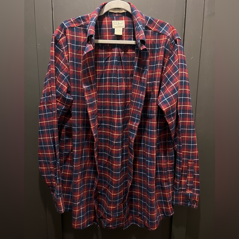 L.L. Bean Men'sScotch Plaid Flannel